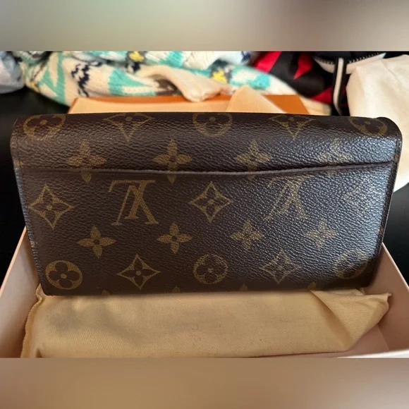 Louis Vuitton Sarah NM3 Monogram Wallet - Picture 2 of 11